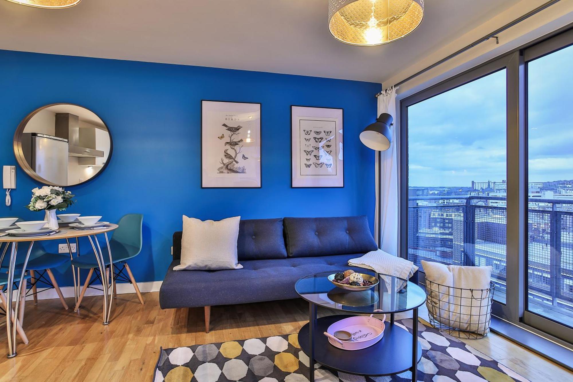 Skyview Apartment By Noknokstay - City Centre With Parking - Group, Family, Business 谢菲尔德 外观 照片