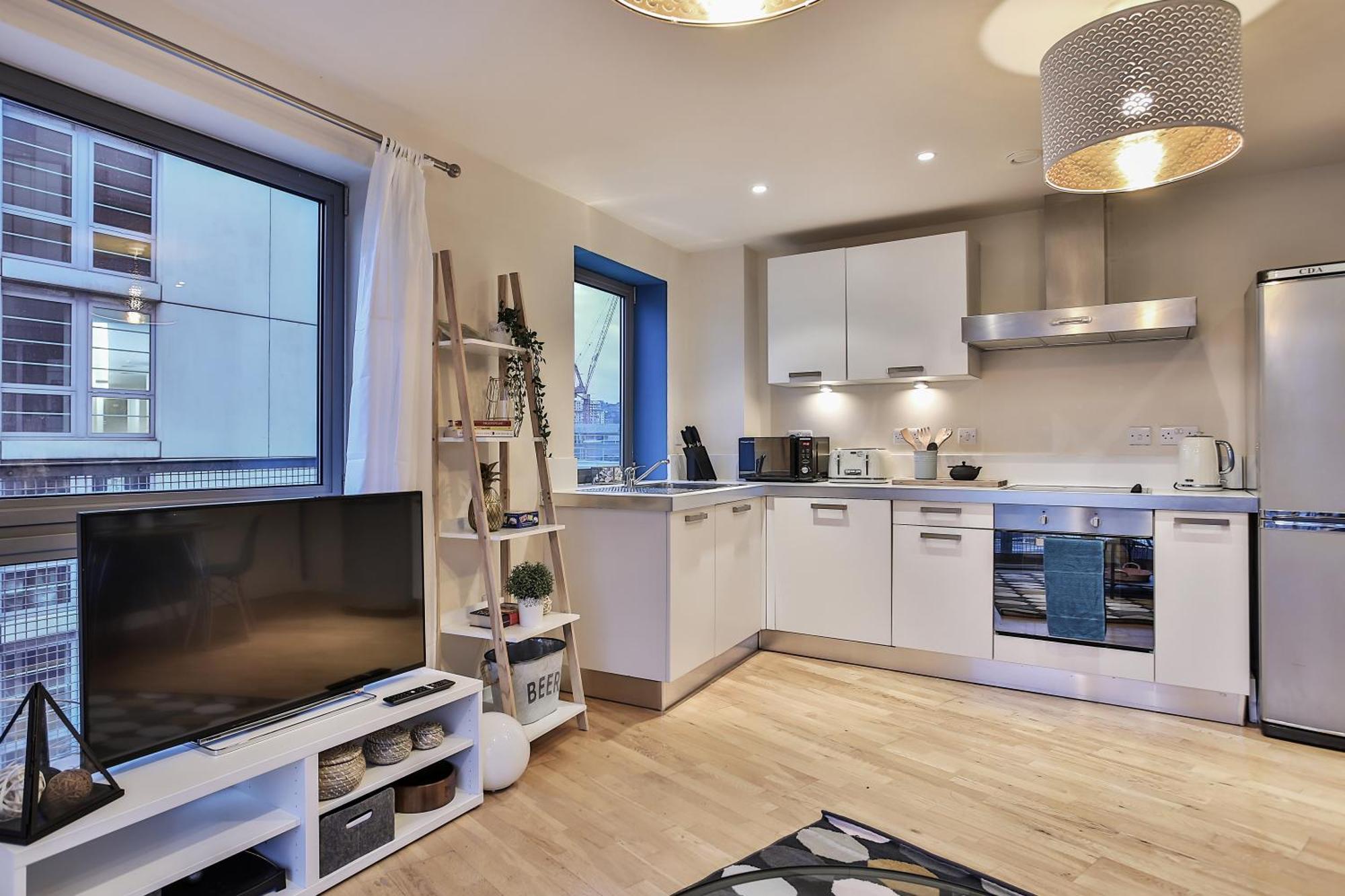 Skyview Apartment By Noknokstay - City Centre With Parking - Group, Family, Business 谢菲尔德 外观 照片